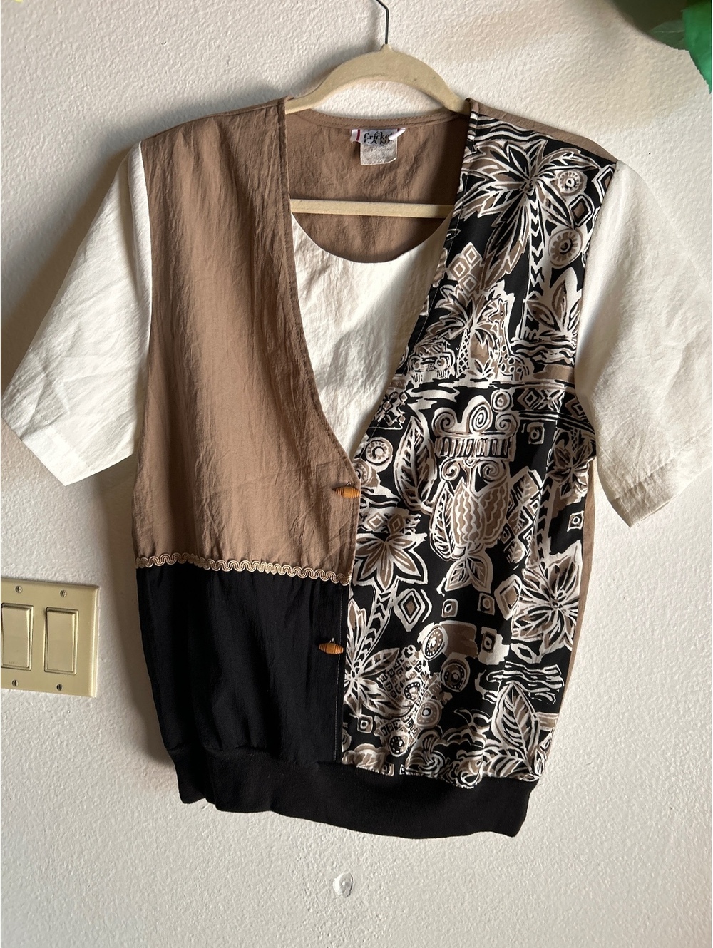 Vintage Cricket Lane Colorblock Short Sleeve Blouse with Patterned Panel